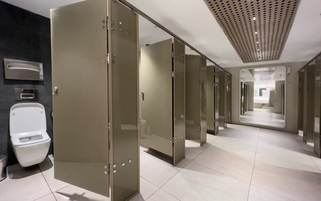 Hovedrengjøring av sanitærrom – når daglig renhold ikke er nok