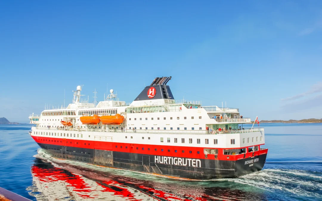 Fornyet tillit med Hurtigruten
